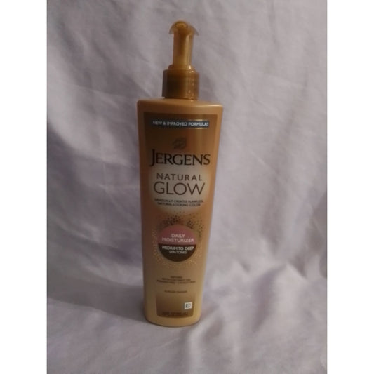 Jergens Natural Glow Daily Moisturizer Medium to Deep Skin Tones