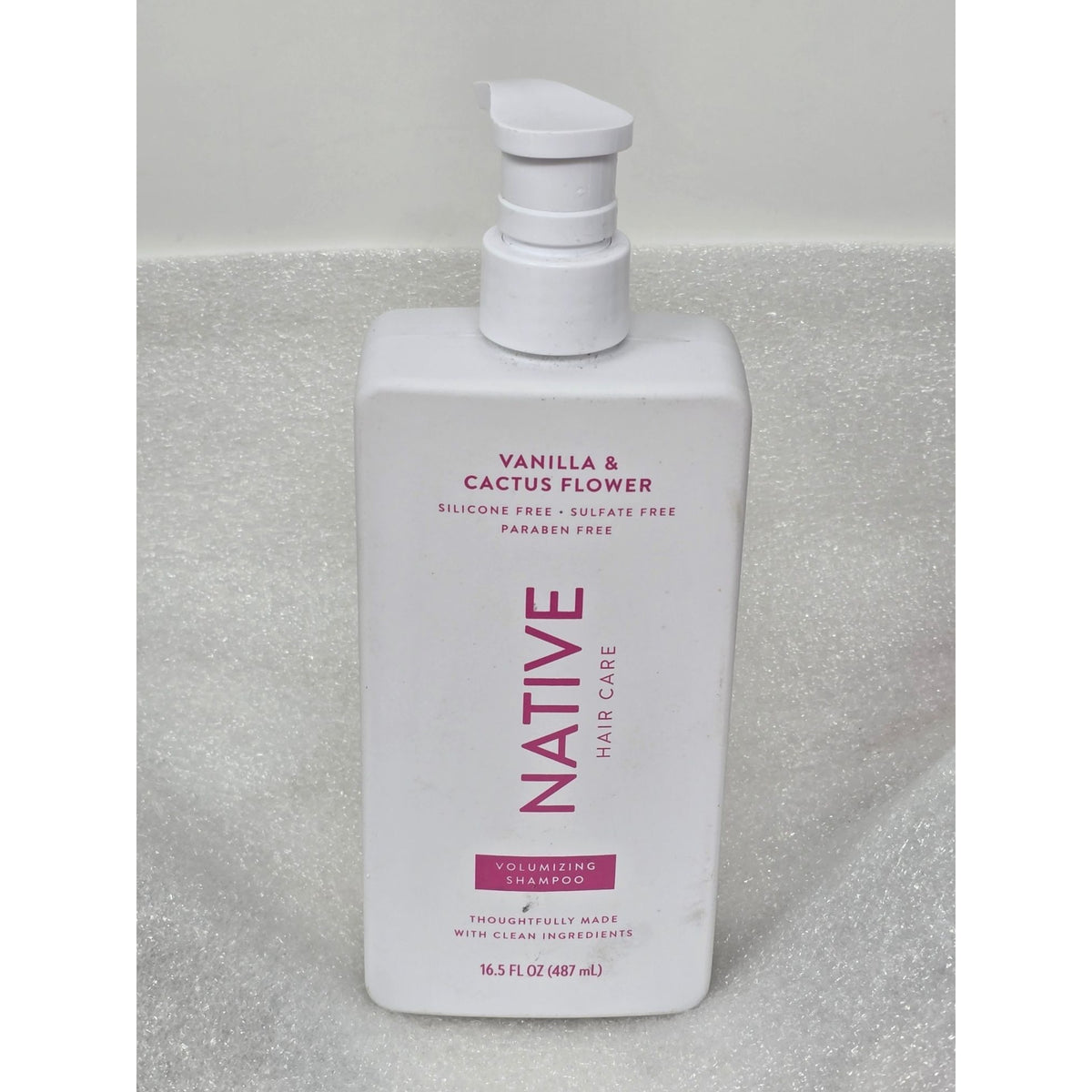 Native Vanilla & Cactus Flower Volumizing Shampoo Sulfate-Free 16.5l Oz