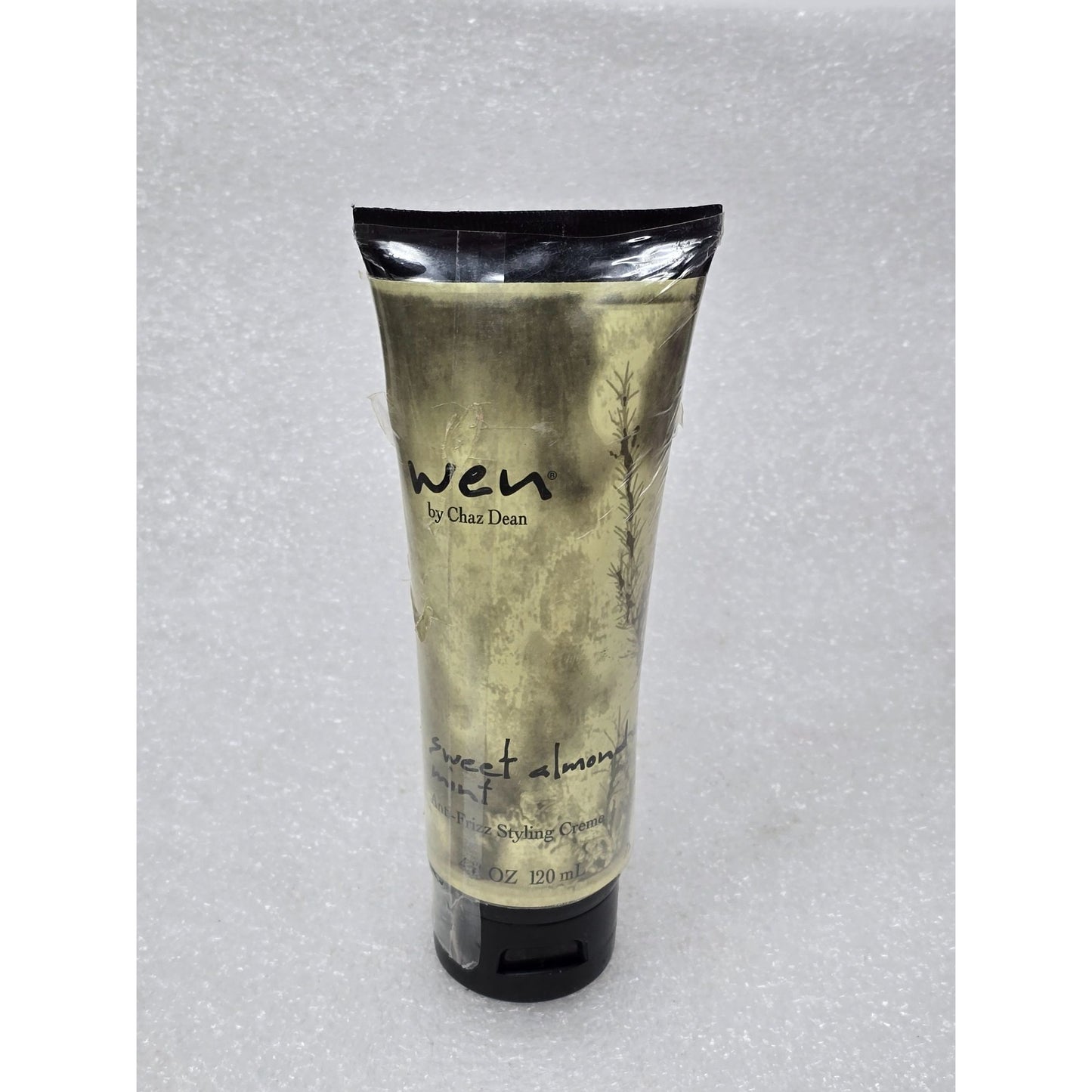 WEN By Chaz Dean Sweet Almond Mint Anti-Frizz Styling Creme 4 oz