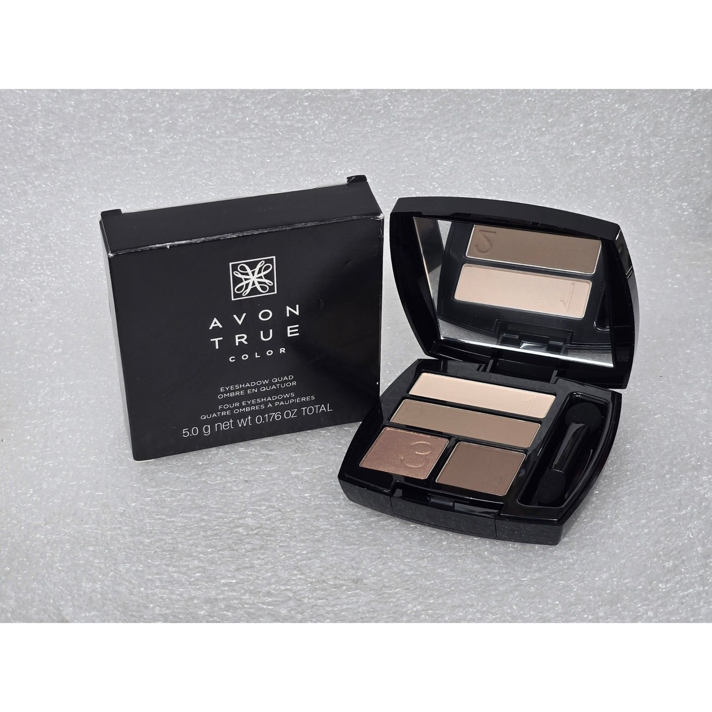 Avon True Color Eyeshadow Quad Mocha Latte With Mirror & Applicator