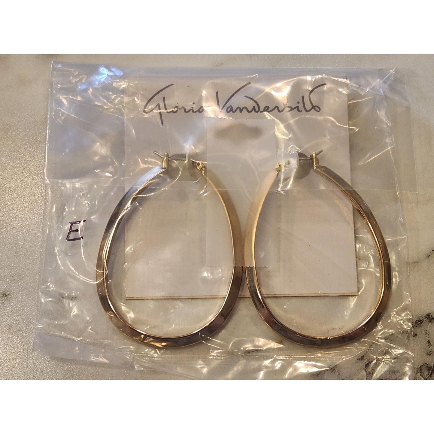 Gloria Vanderbilt Gold-Tone Teardrop Hoop Earrings Lightweight Classic Jewelry