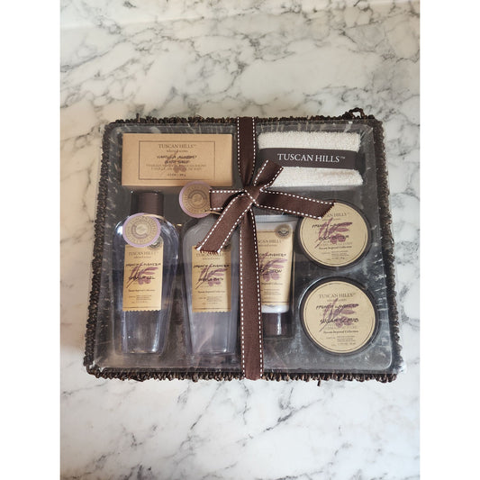 Tuscan Hills French Lavender Scented Bath & Body Gift Set With Woven Basket