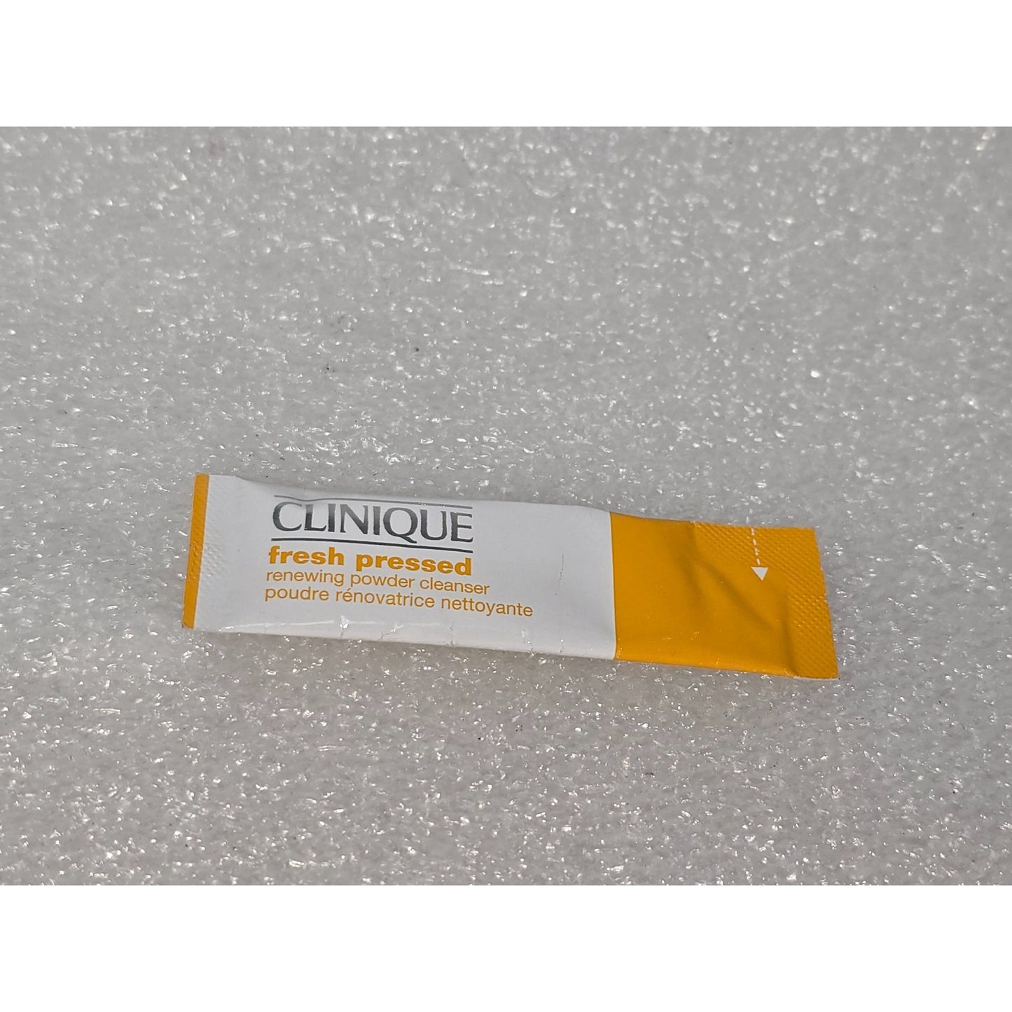 Clinique Fresh Pressed Renewing Powder Cleanser 0.01 Oz Sample Packet