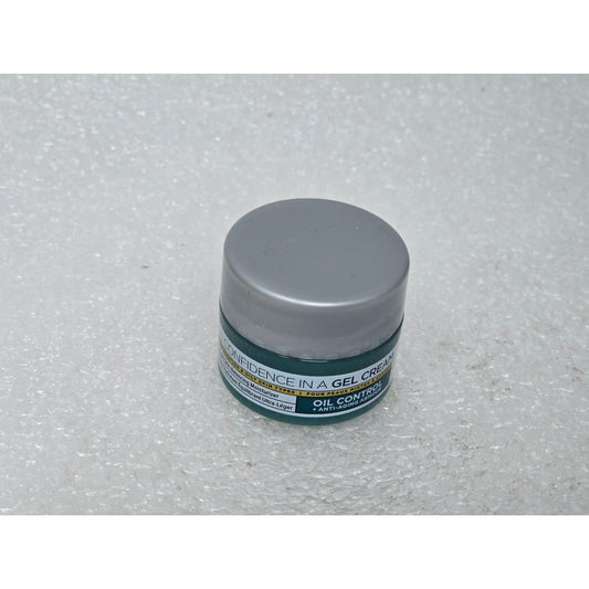 IT Cosmetics Confidence In A Gel Cream Oil Control Travel Size .237 oz