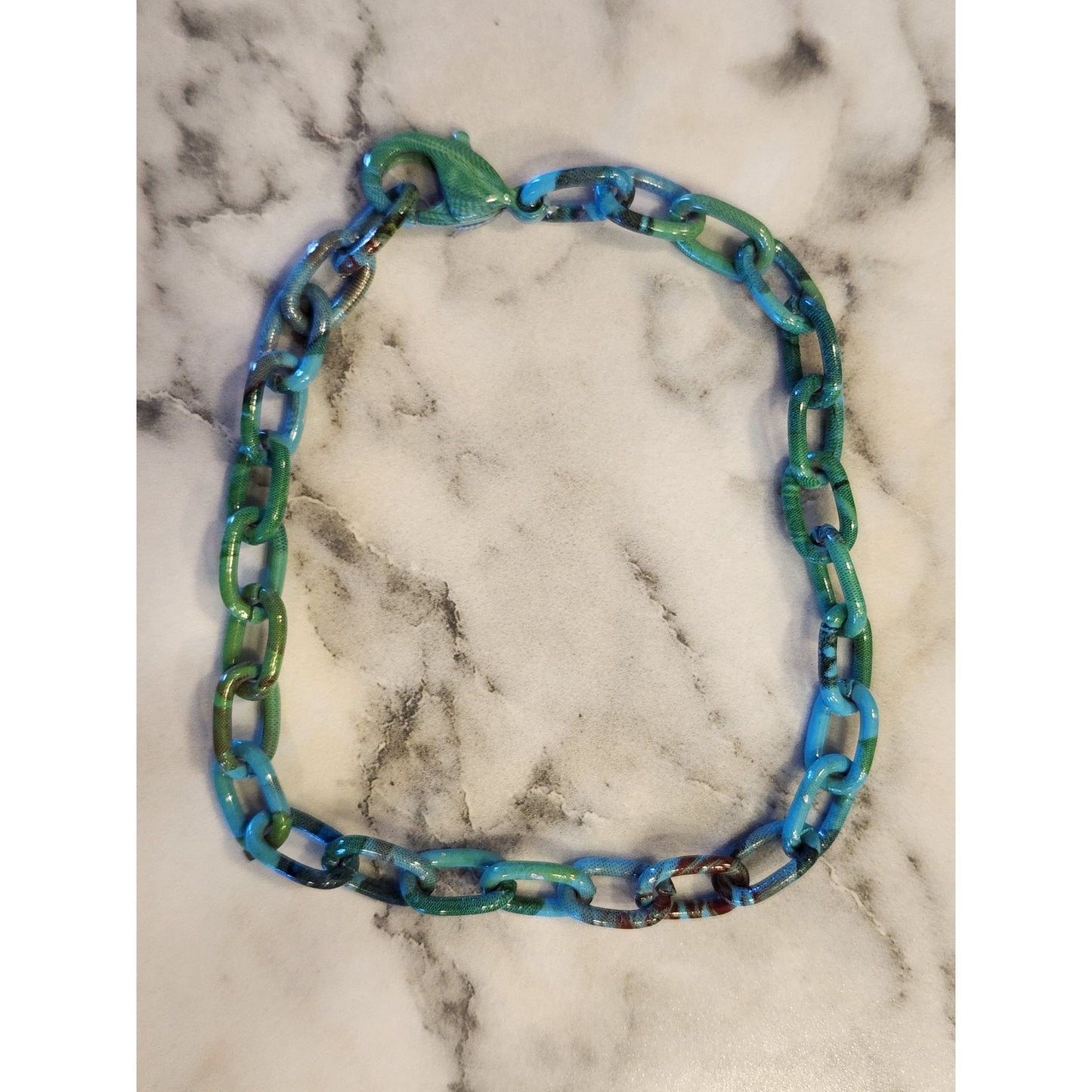 Chunky Blue & Green Chain Link Bracelet With Clasp