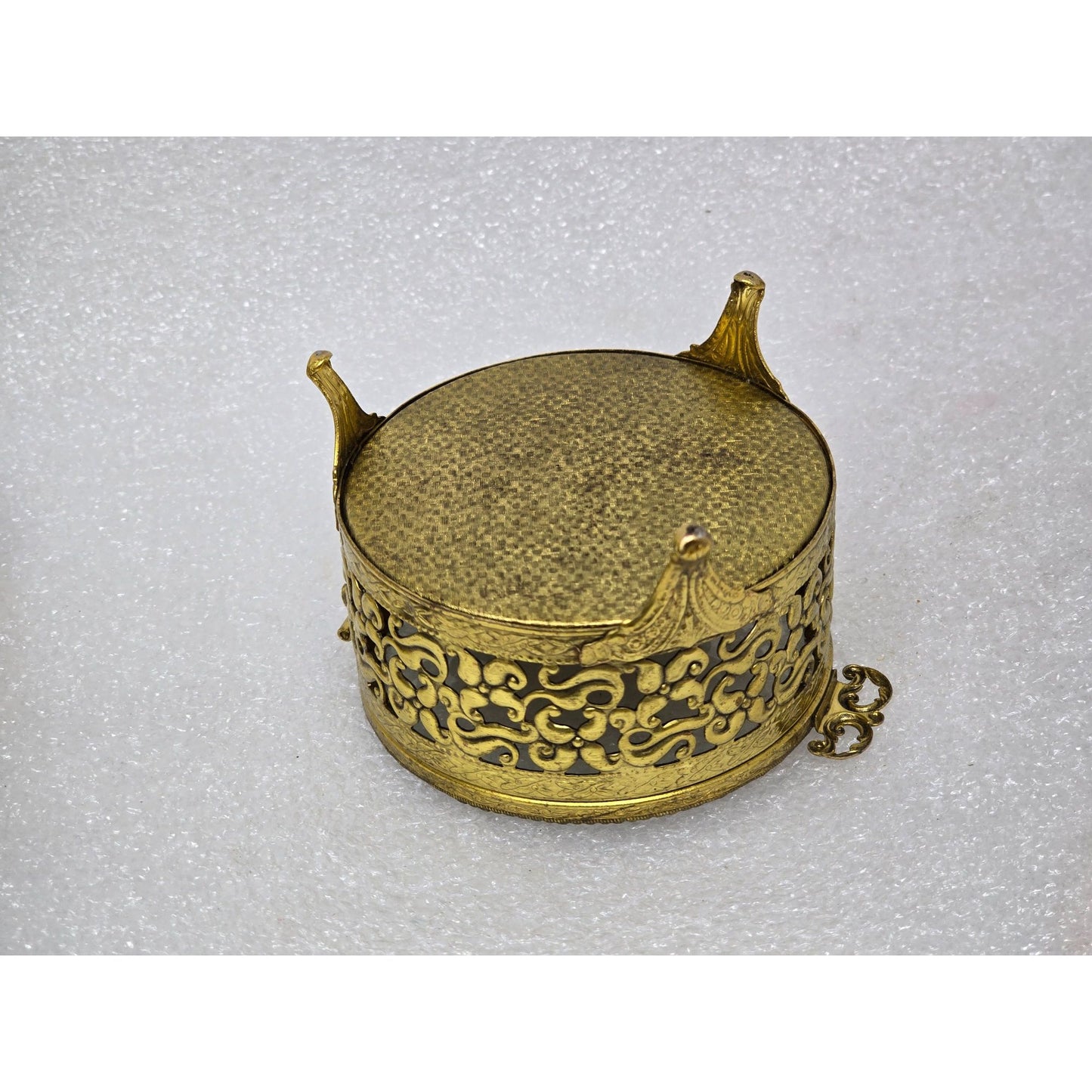 Vintage Hollywood Regency Gold Filigree Trinket Jewelry Box Glass Lid Footed