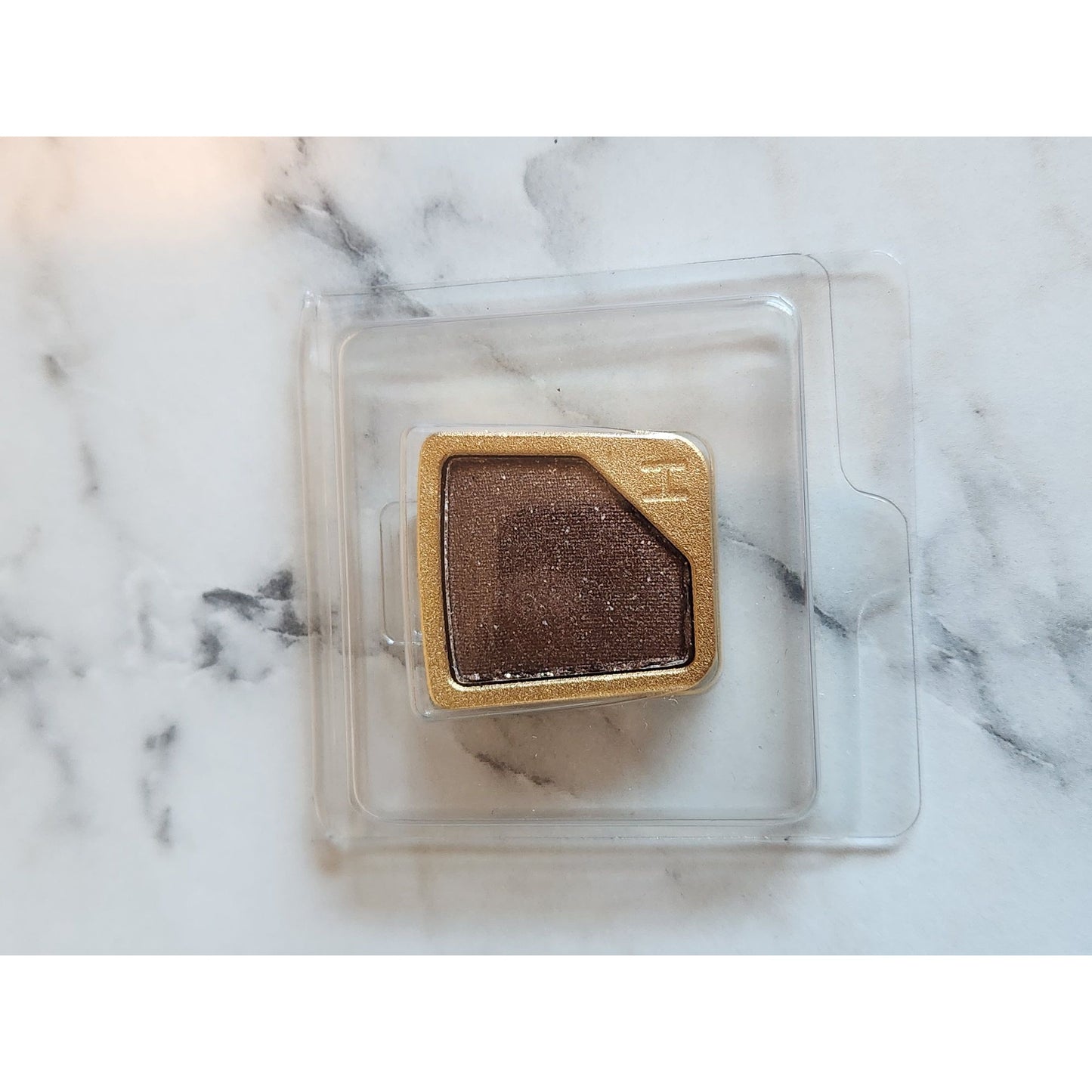 Hourglass Curator Eyeshadow Single In Rye Shimmer