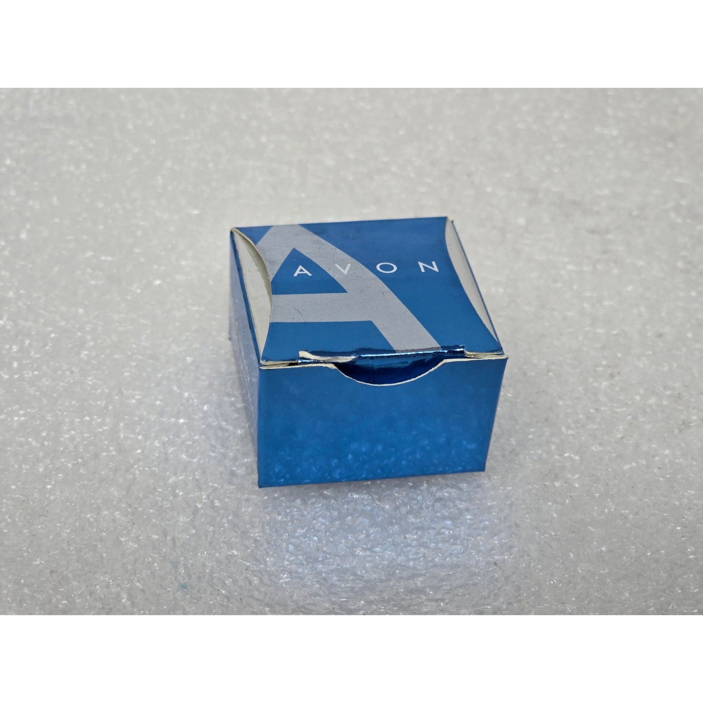Vintage Avon CZ Leverback Solitaire Earrings In Silvertone With Original Box