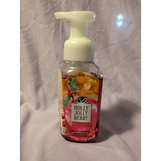 Bath & Body Works Holly Jolly Berry Gentle Foaming Hand Soap 8.75 Fl Oz