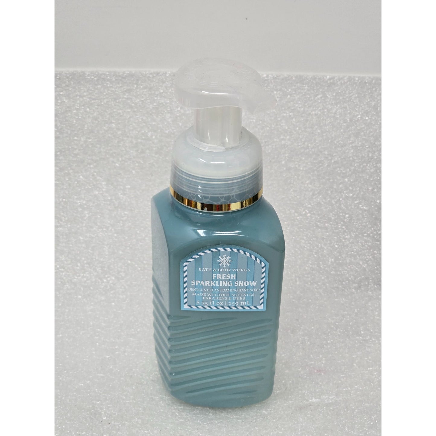 Bath & Body Works Fresh Sparkling Snow Foaming Hand Soap 8.75 Oz