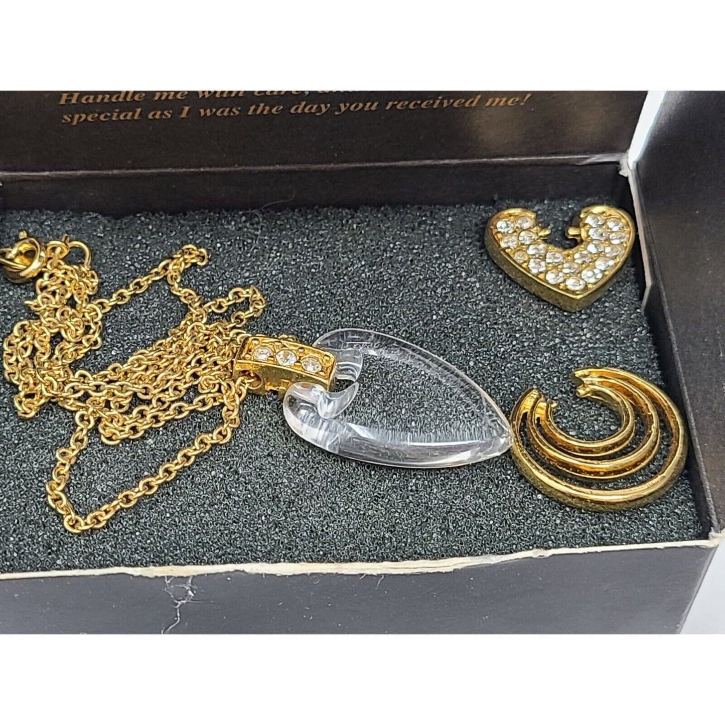 Vintage Lady Remington Necklace Interchangable Pendants Heart Circles