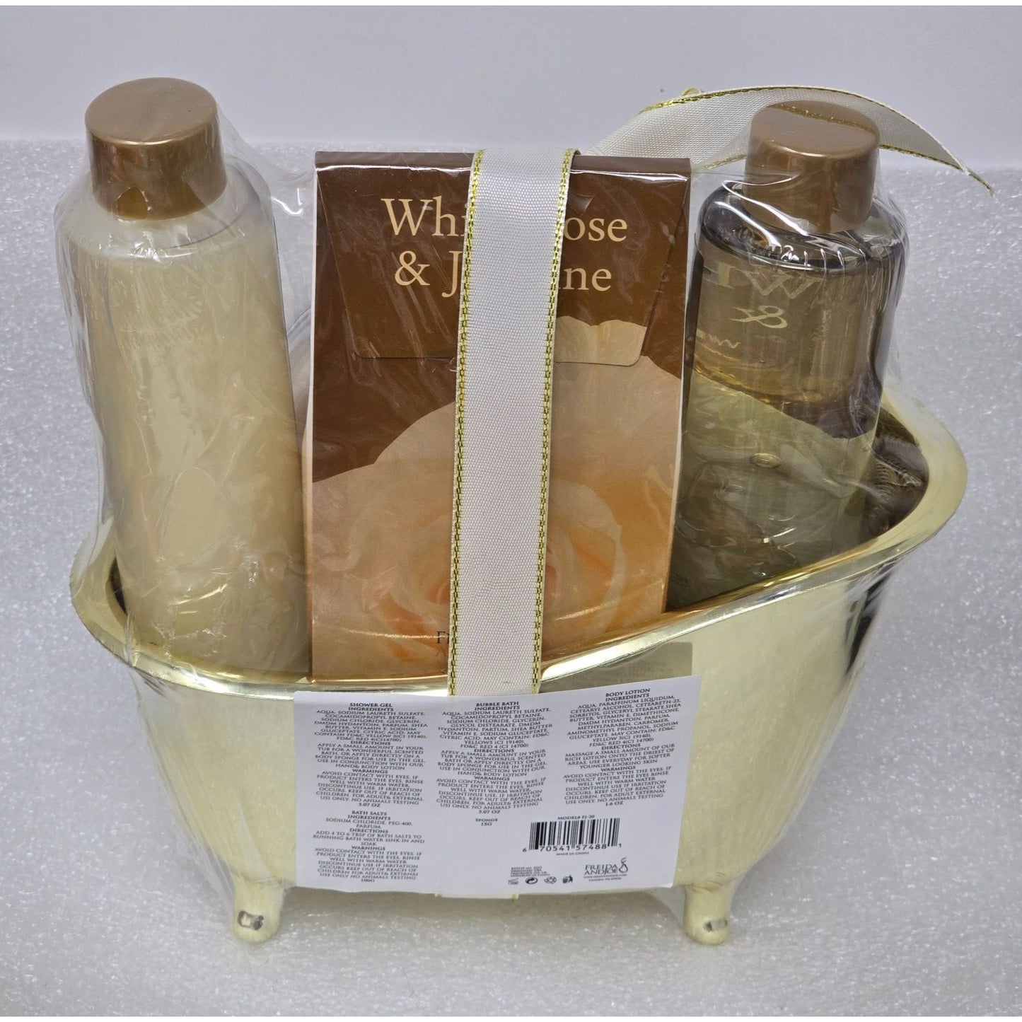 Freida & Joe White Rose & Jasmine Gift Set Body Lotion Shower Gel Bubble Bath