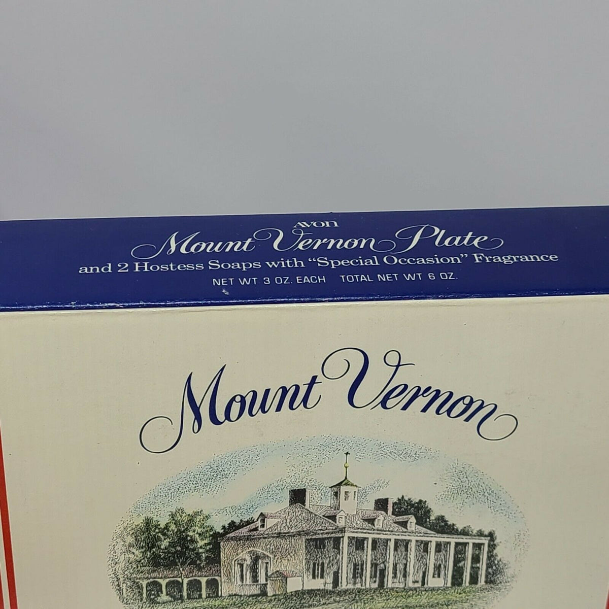 Vintage Avon Mount Vernon Cobalt Blue Plate w/George & Martha Washington Soaps