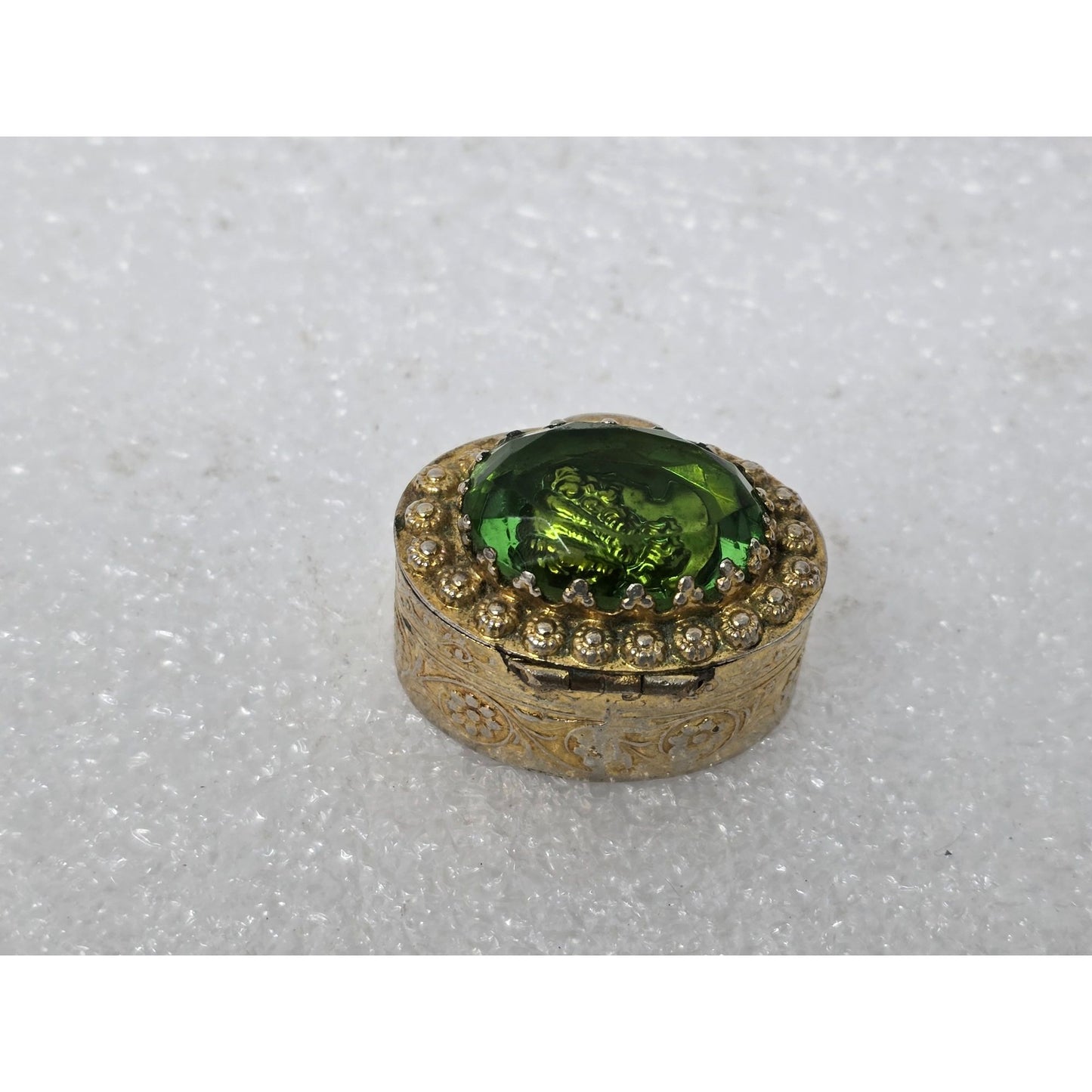 Vintage Italian Cameo Pill Box Green Glass Cameo Gold Tone Trinket Box Italy