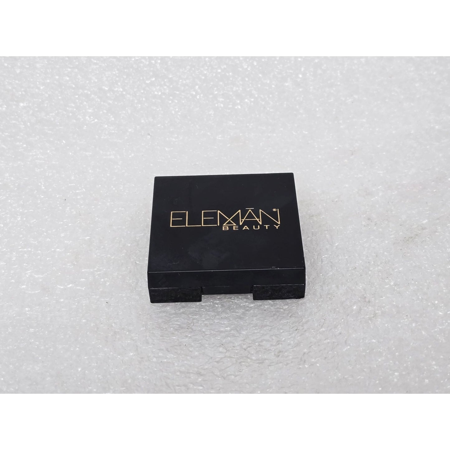 Eleman Beauty Up In Smoke & Sierra Eyeshadow Duo - 2.1g Compact