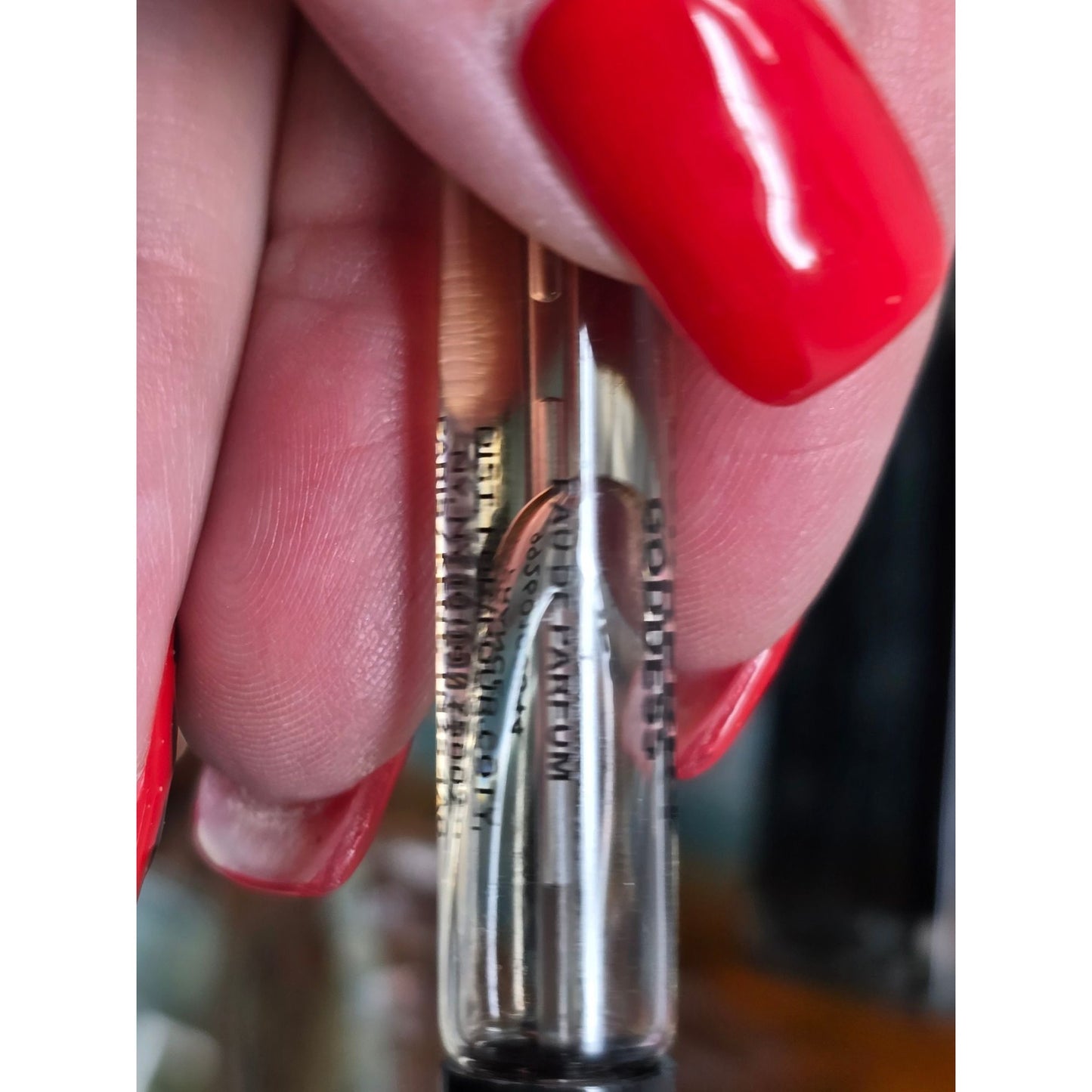 Burberry Goddess Eau De Parfum Perfume Sample Spray Vial Travel Size
