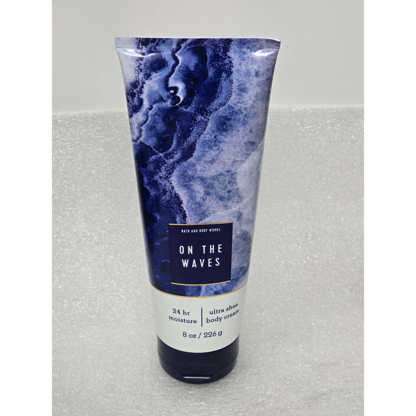 Bath & Body Works On The Waves Ultra Shea Body Cream 8 Oz