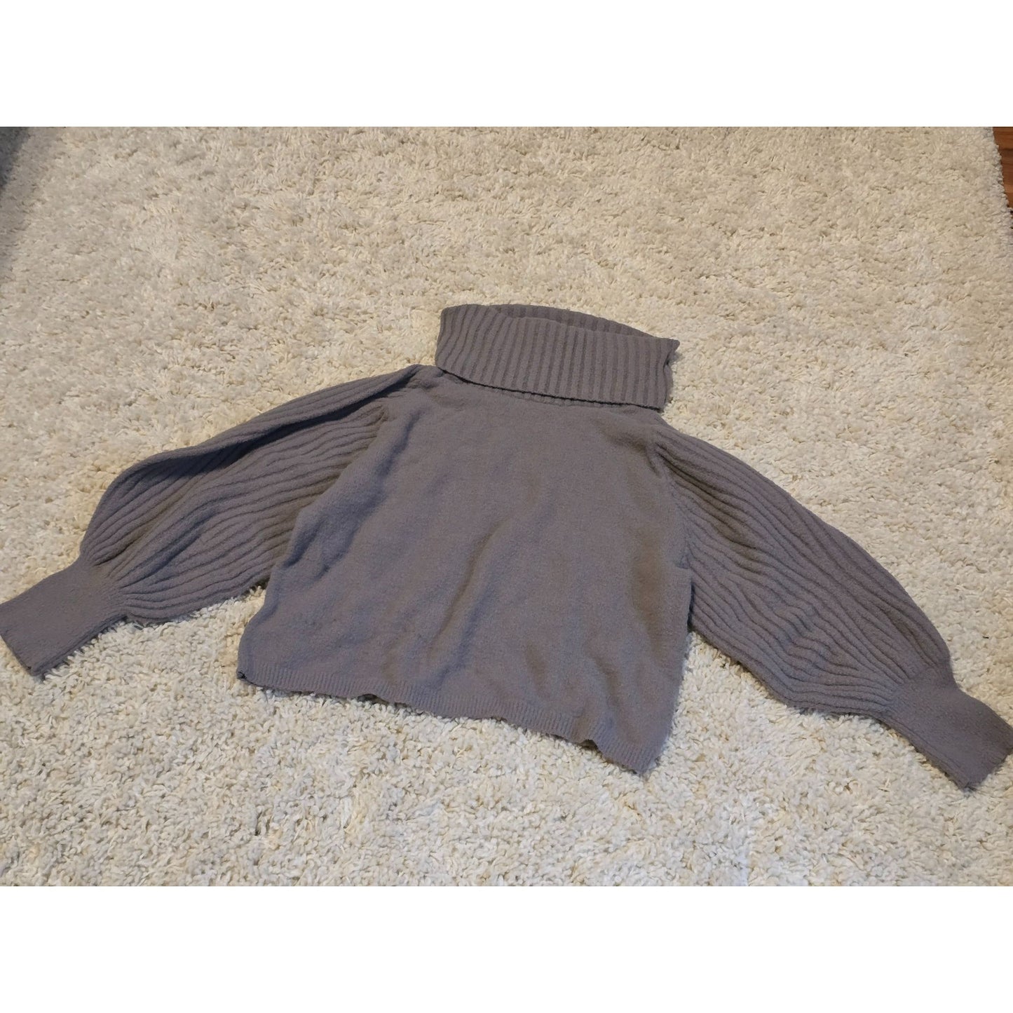 Express Women's L Gray Turtleneck Sweater Balloon Sleeve Oversized Ribbed Knit