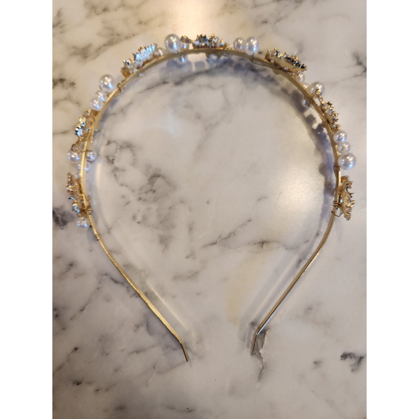 Gold Tone Leaf & Faux Pearl Headband With Elegant Decorative Design