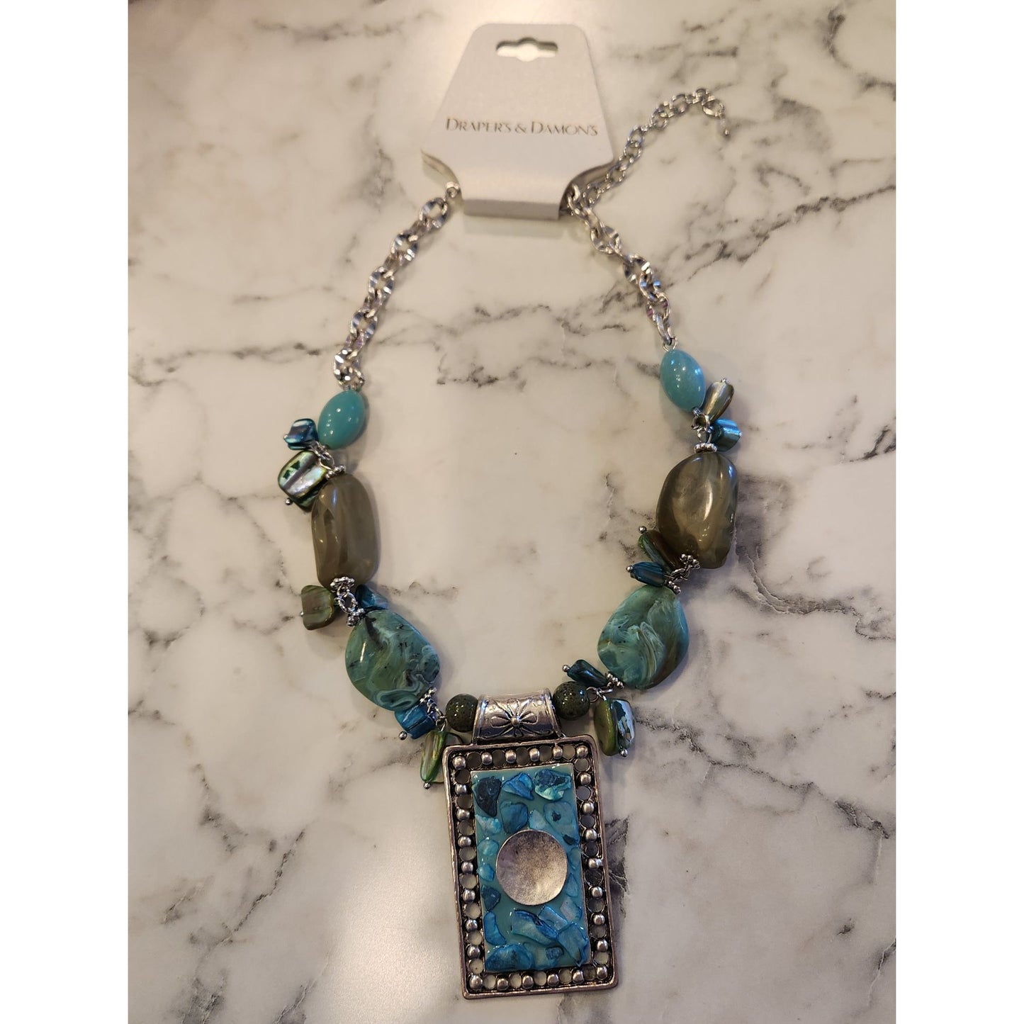 Drapers & Damons Singing The Blues Beaded Pendant Necklace BOHO