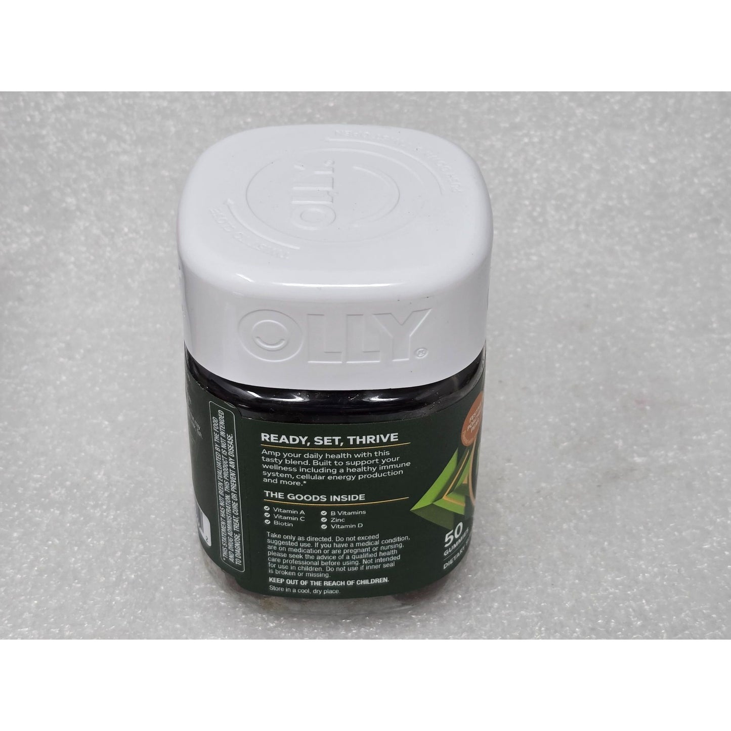 Olly Mens Multi Vitamin Gummies  A C D E Bs & Zinc 50 Festive Poached Pear