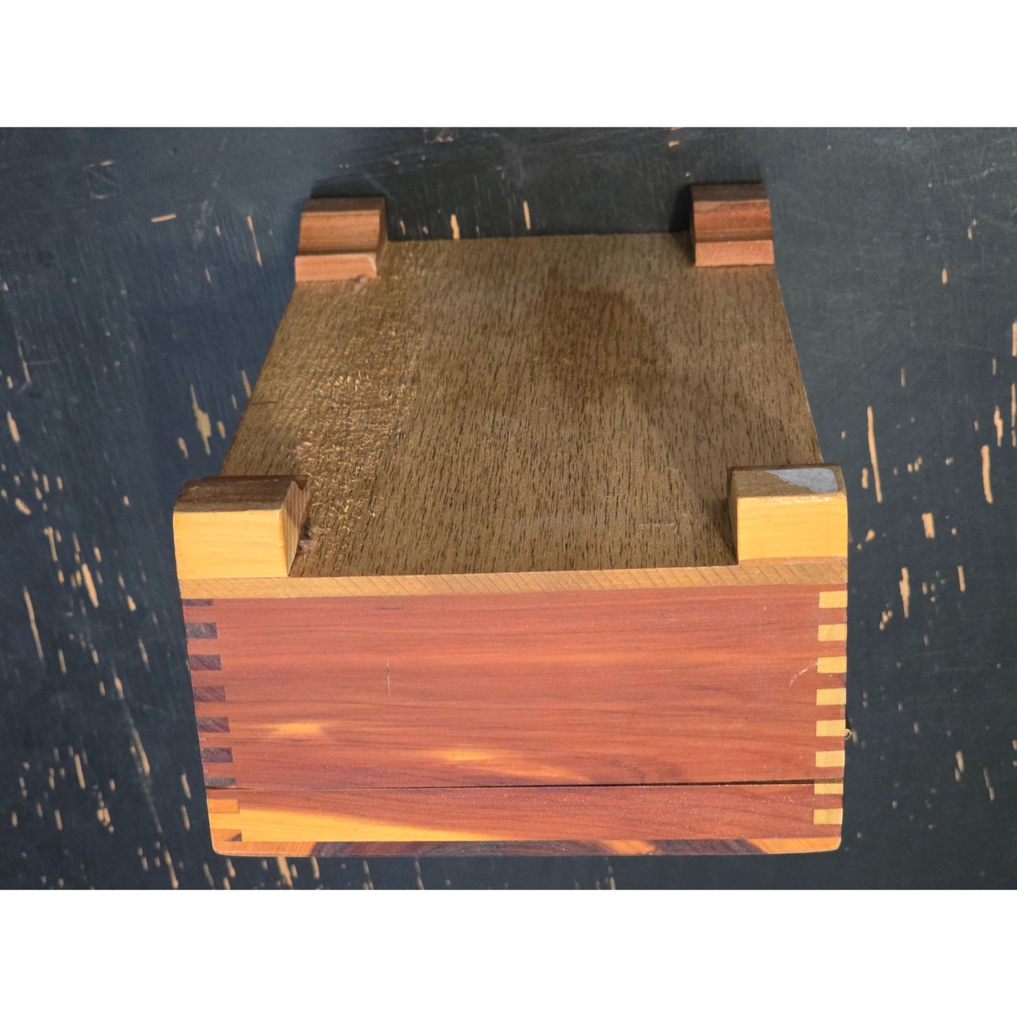Vintage Cedar Keepsake Jewelry Box Hand Carved Scenic Lid Dovetail Wood 9.25"