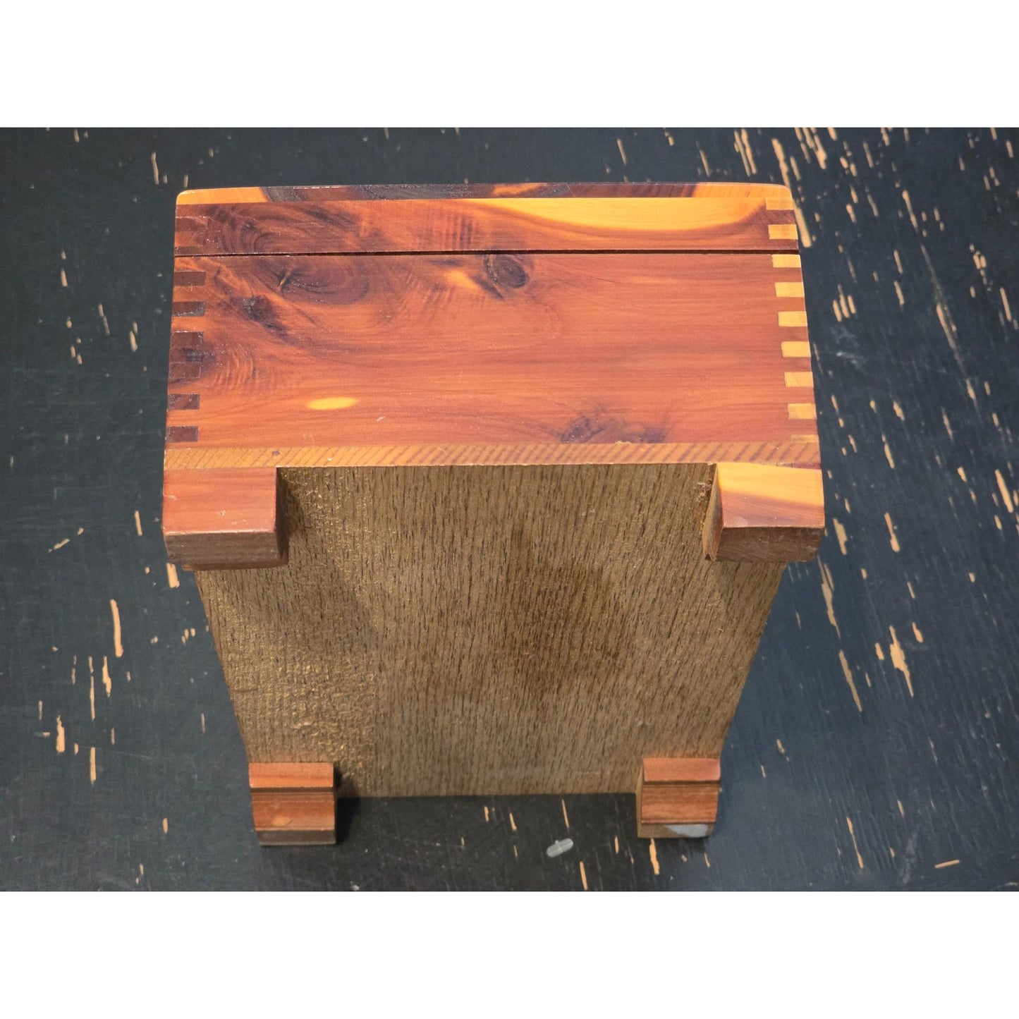 Vintage Cedar Keepsake Jewelry Box Hand Carved Scenic Lid Dovetail Wood 9.25"