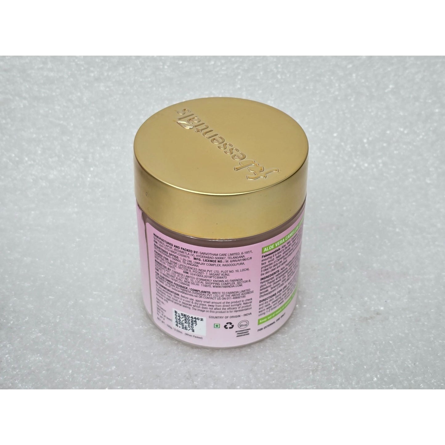 Fab Essentials Aloe Vera & Camellia Leaves Face Scrub Gentle Exfoliation