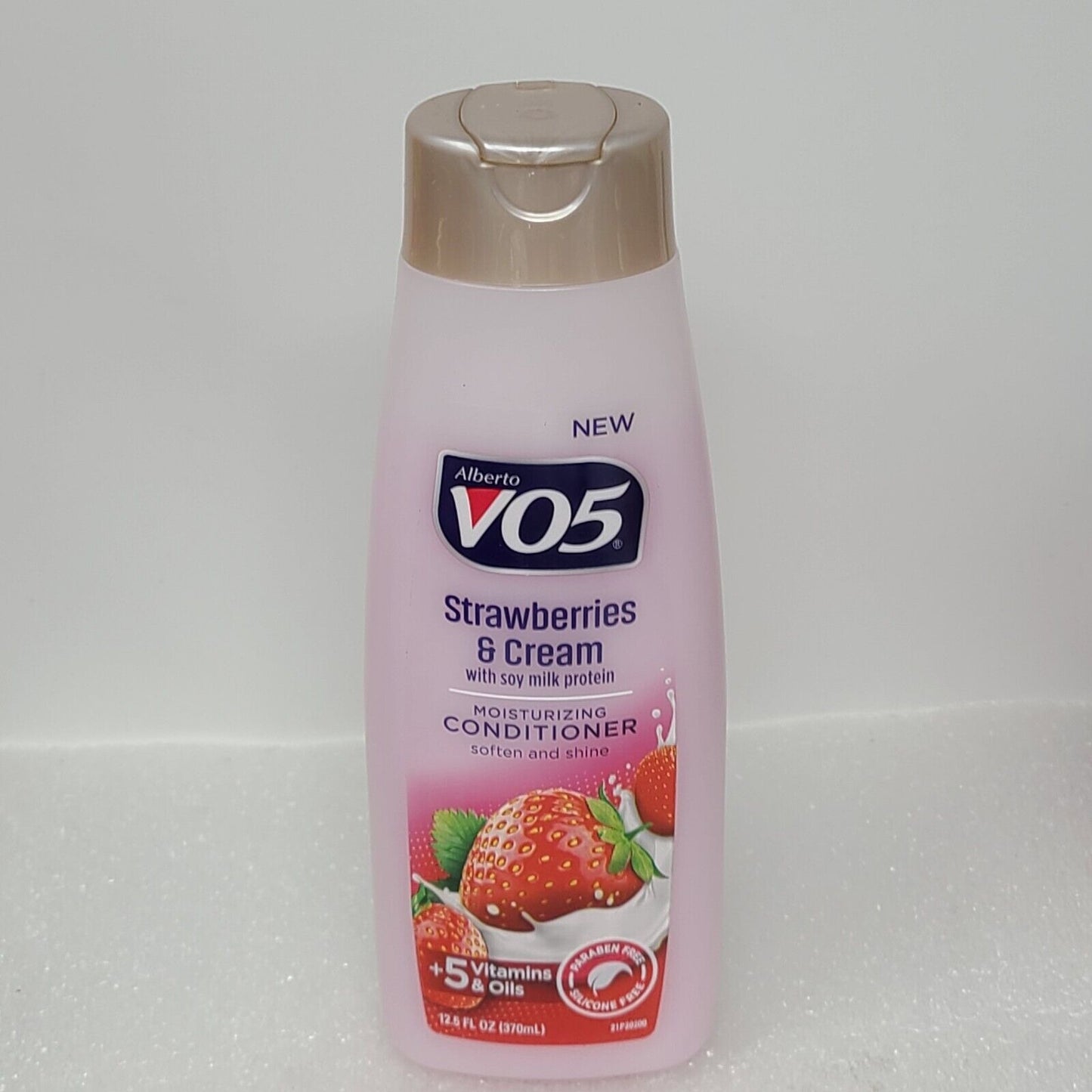 Alberto VO5 Strawberries & Cream Moisturizing Conditioner 12.5 Oz