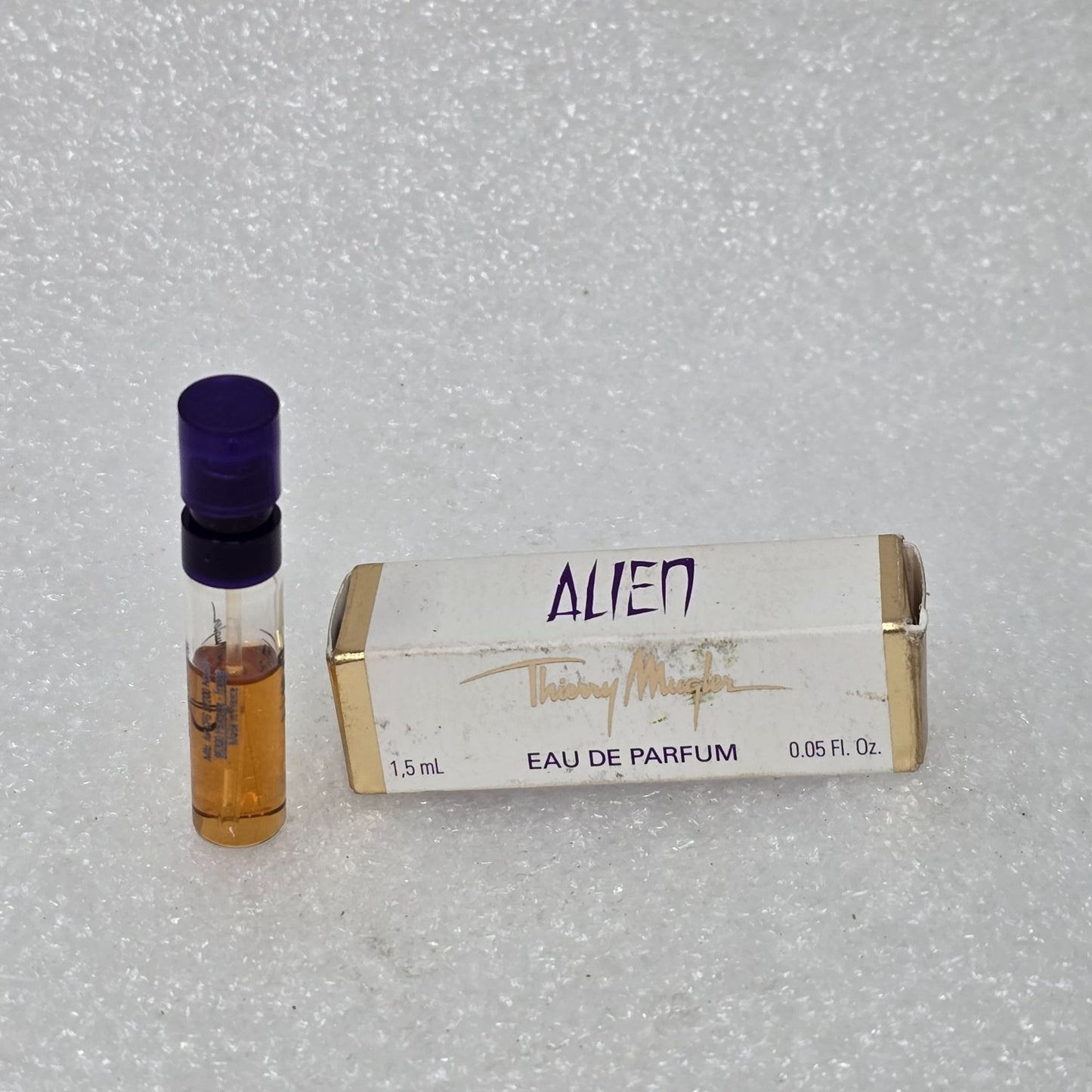 Thierry Mugler Alien Eau De Parfum Perfume Sample Vial 0.05 Oz Womens Fragrance