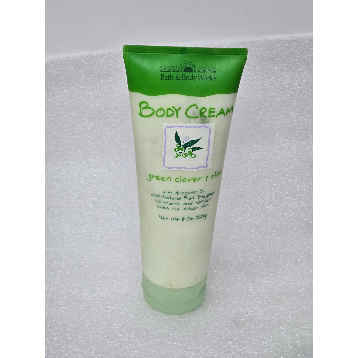 Bath & Body Works Body Cream Green Clover & Aloe 8 Oz Avocado Oil For Dry Skin