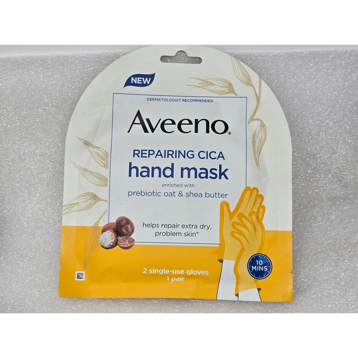 Aveeno Repairing CICA Hand Mask With Prebiotic Oat & Shea Butter 2 Gloves