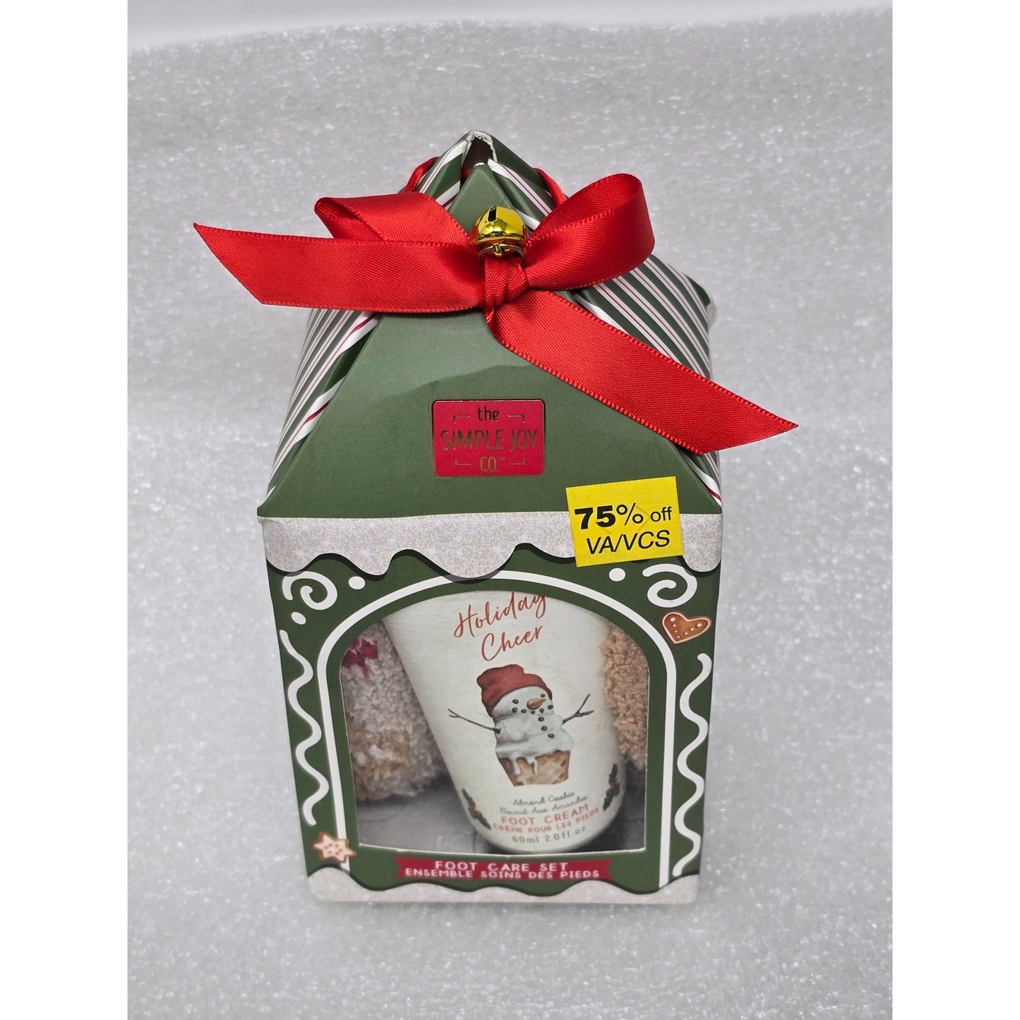 Holiday Cheer Foot Care Gift Set  Socks & Foot Cream 60ml By The Simple Joy Co.