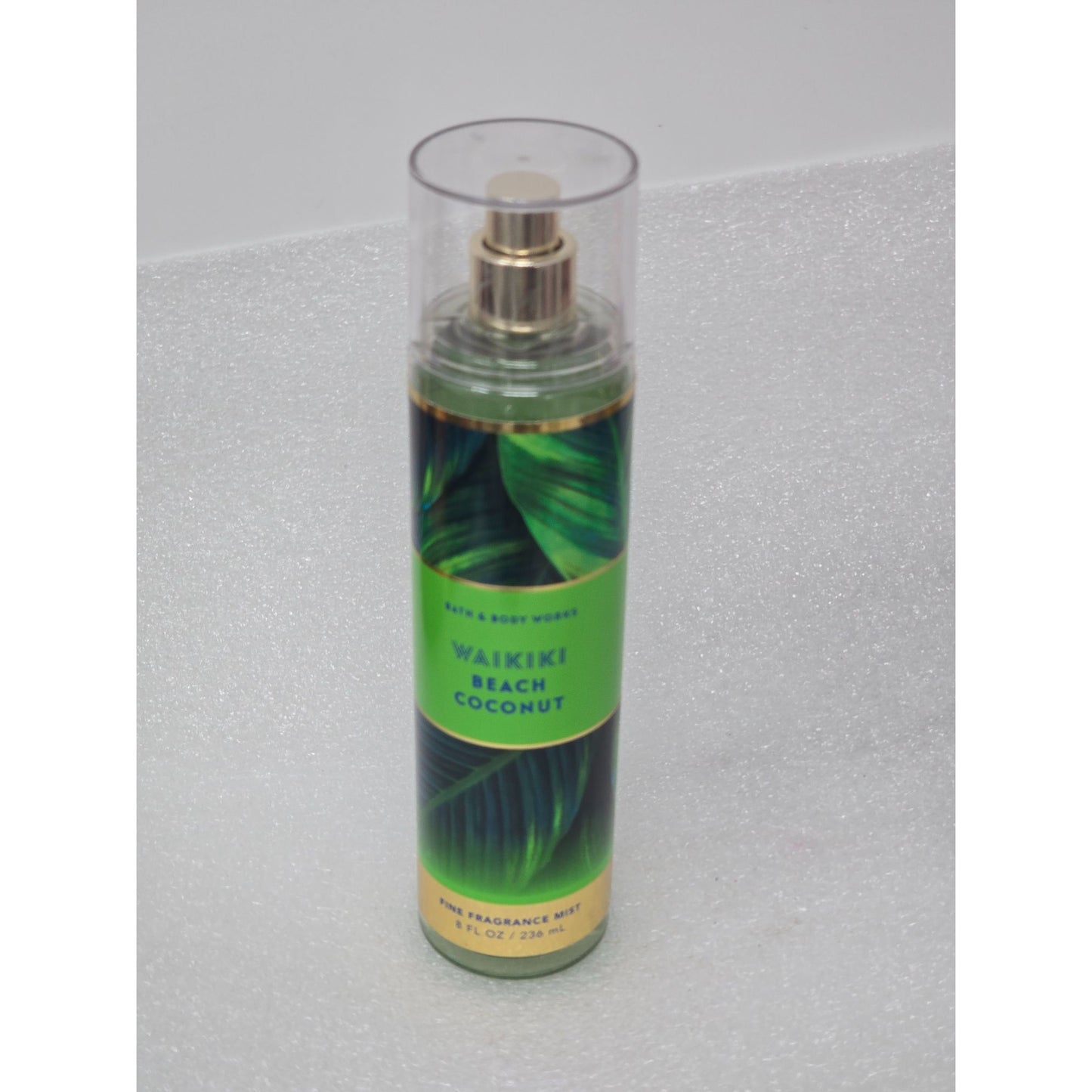 Bath & Body Works Waikiki Beach Coconut Fine Fragrance Mist 8 Oz Tropical Scent