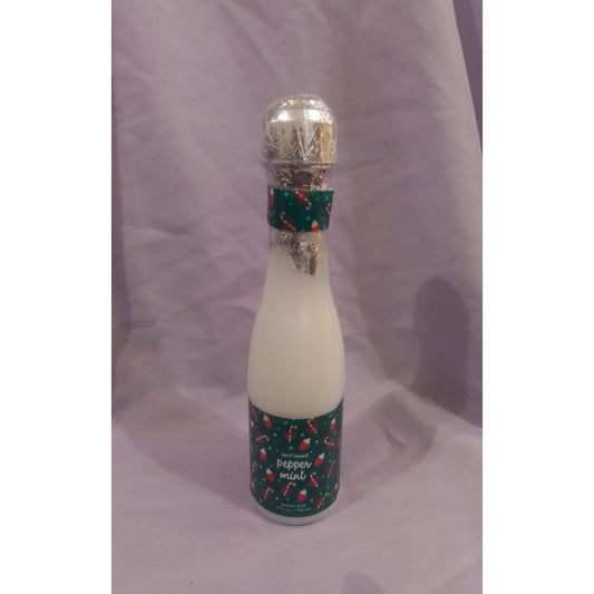 Sweet & Shimmer Peppermint Bubble Bath Decorative Holiday Design Christmas