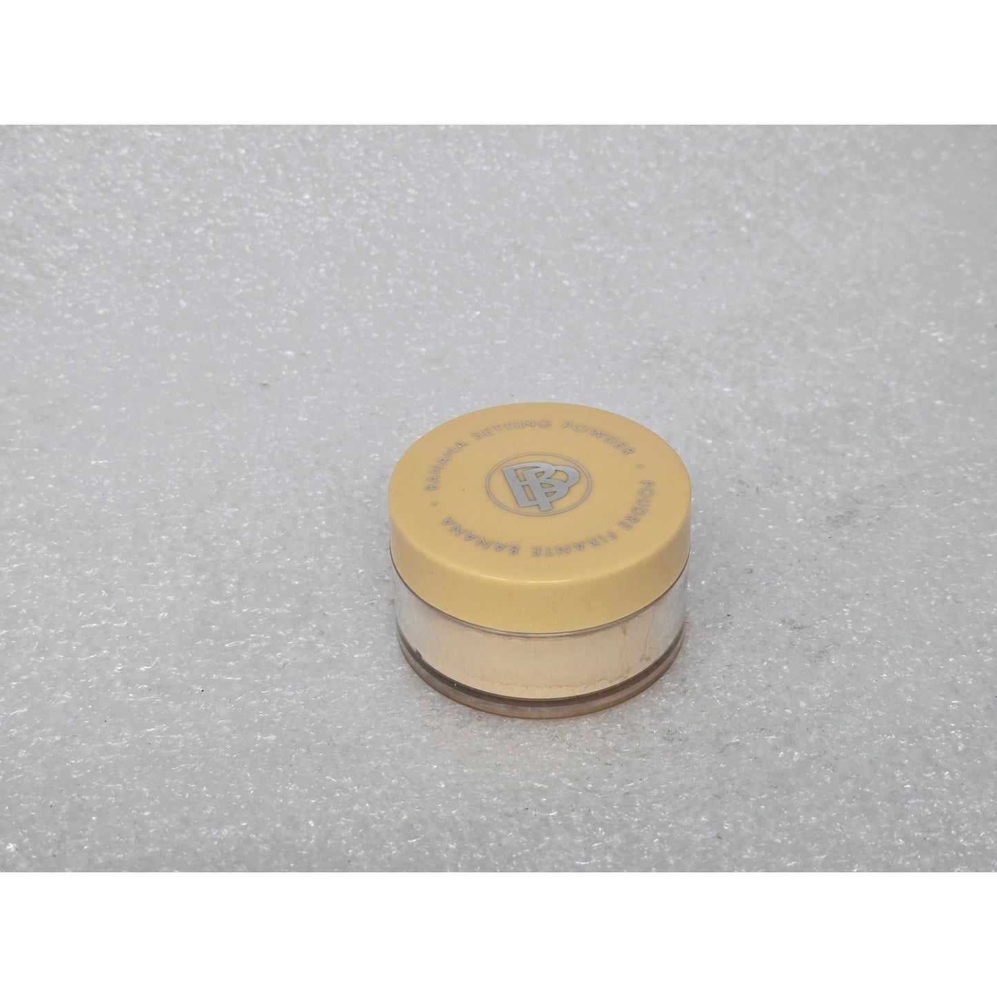 Banana Setting Powder 4G By Bellapierre Lightweight Long-Lasting & Matte Finish