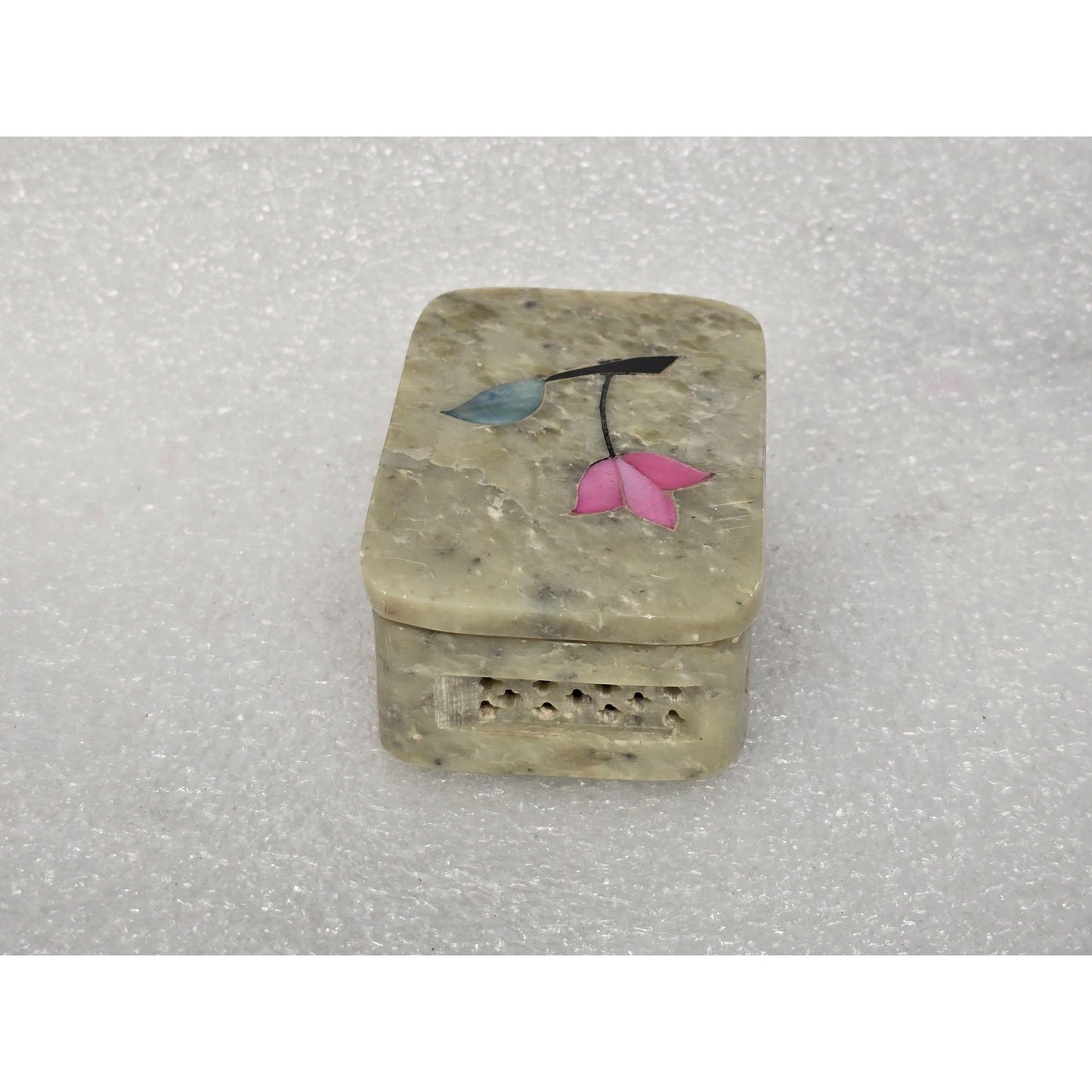 Vintage Handmade Soapstone Trinket Jewelry Box With Floral Inlay Design India