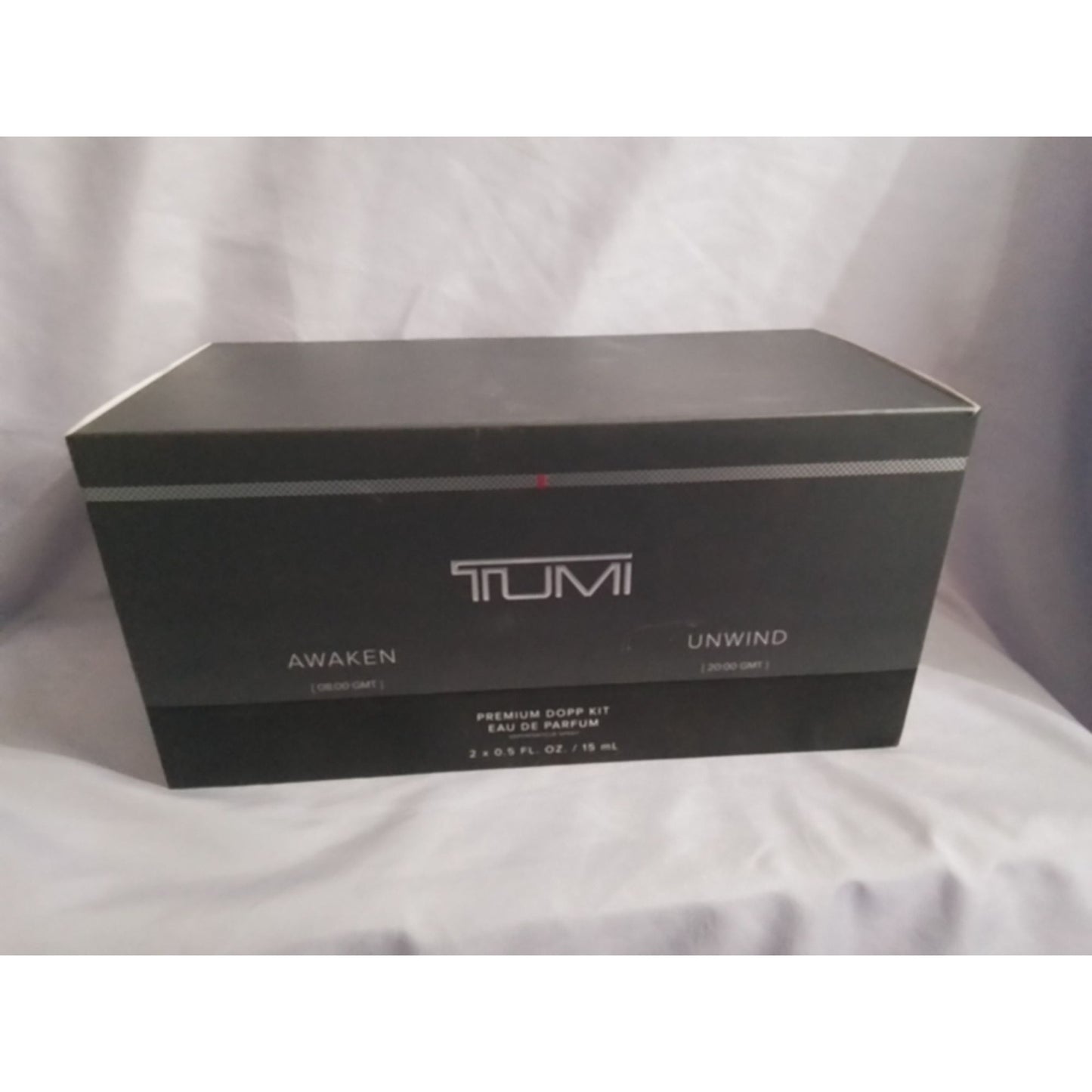 Tumi Mens Premium Dopp Kit With Awaken & Unwind Eau De Parfum 0.5 Oz ea Cologne