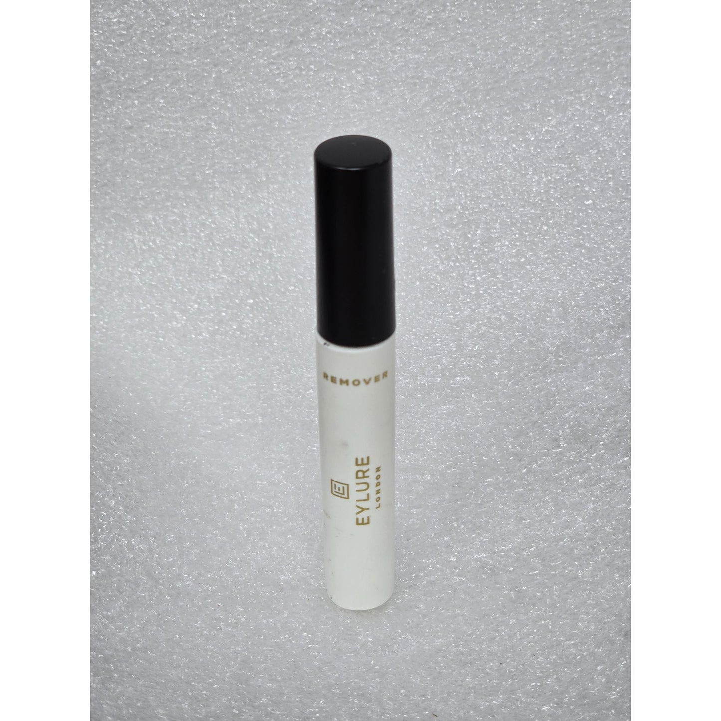 Eylure Lash Remover 10ml Gentle Adhesive Removal For False Eyelashes