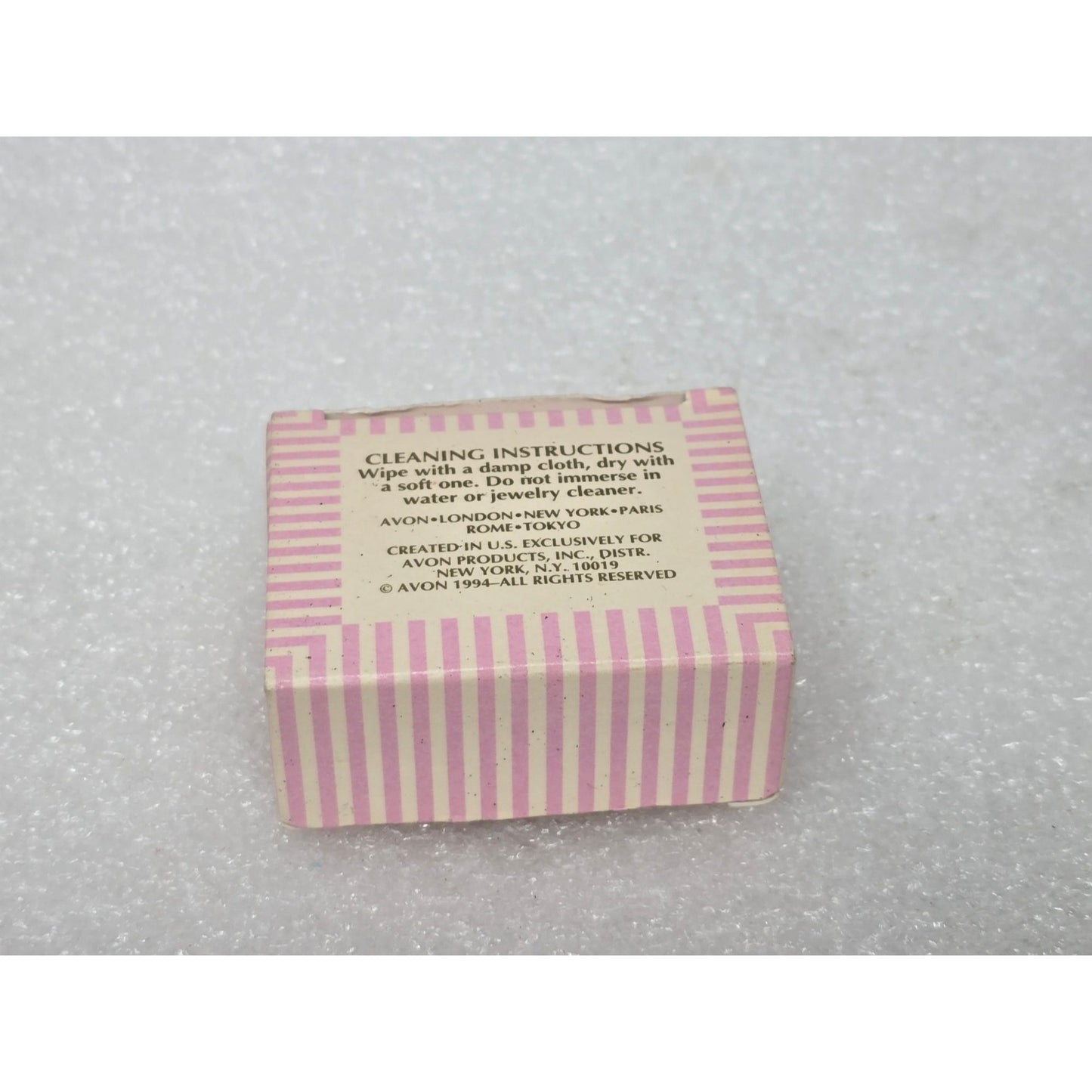 Avon Better Breast Care Pink Ribbon Pin Gold Tone With Box Vintage 1994