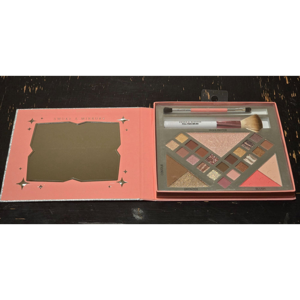 Smoke & Mirrors Flawless Eye & Face Palette 25 Pc Eyeshadow Blush Bronzer