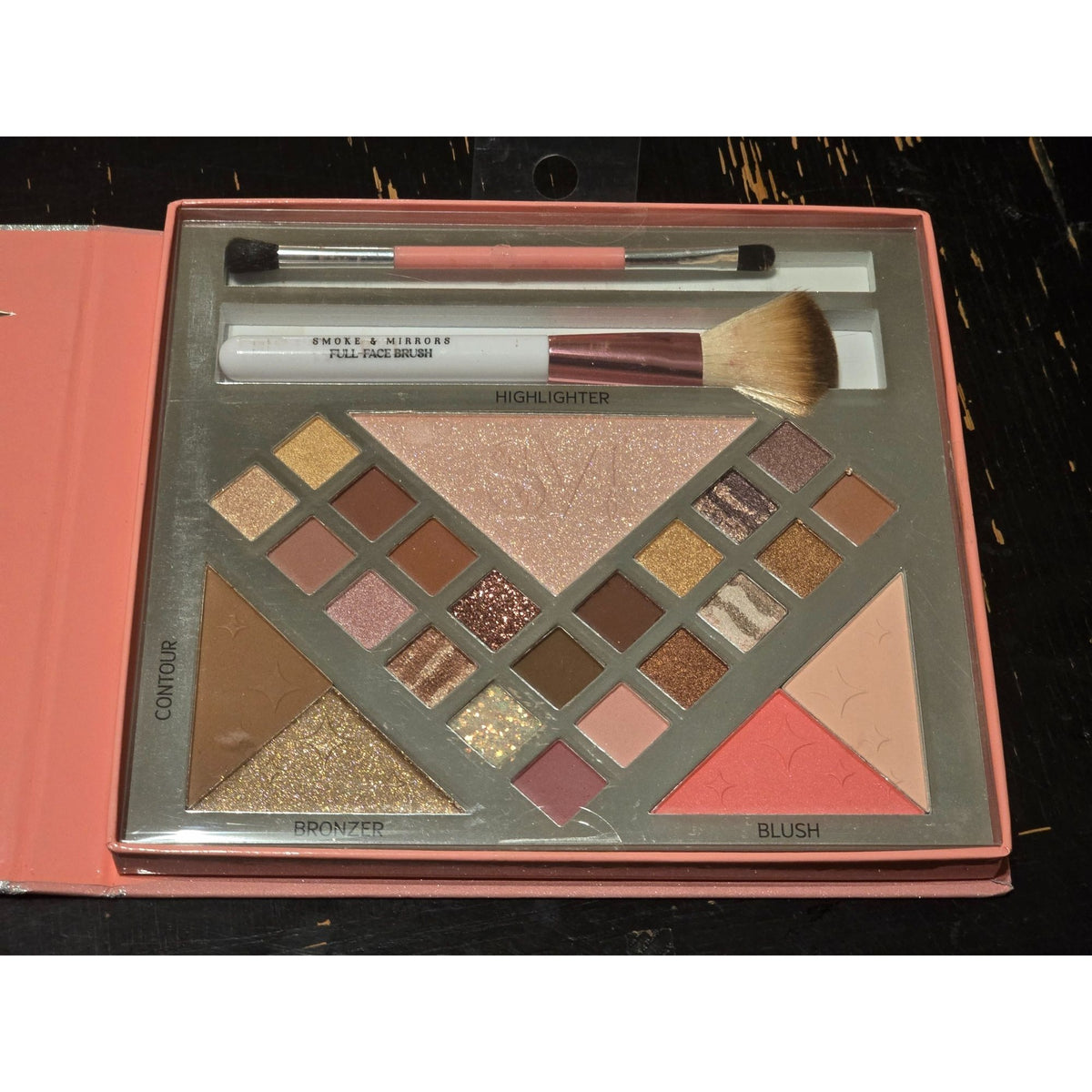 Smoke & Mirrors Flawless Eye & Face Palette 25 Pc Eyeshadow Blush Bronzer