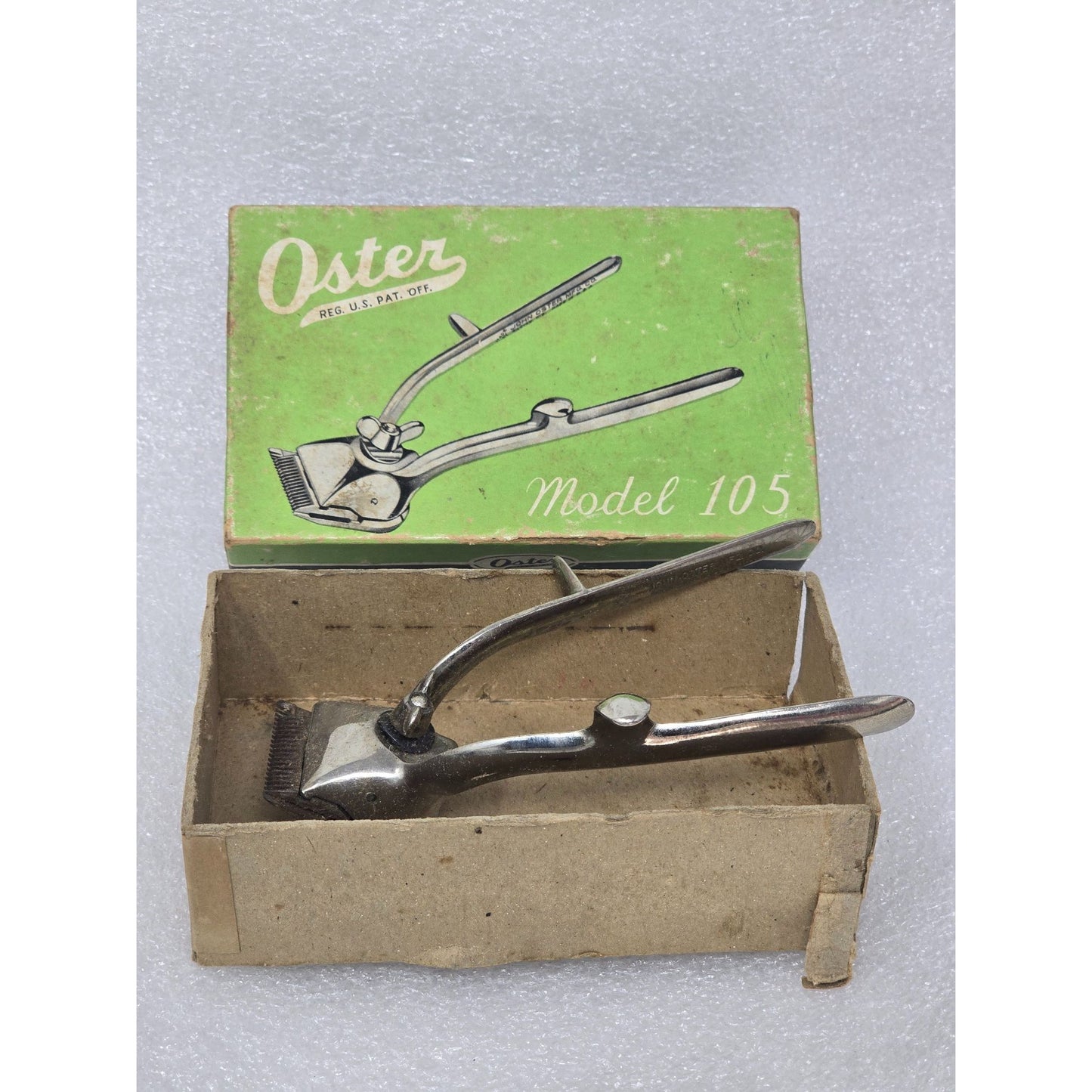 Vintage Oster Hand Hair Clipper Model 105 w/ Original Box Manual Barber Clippers
