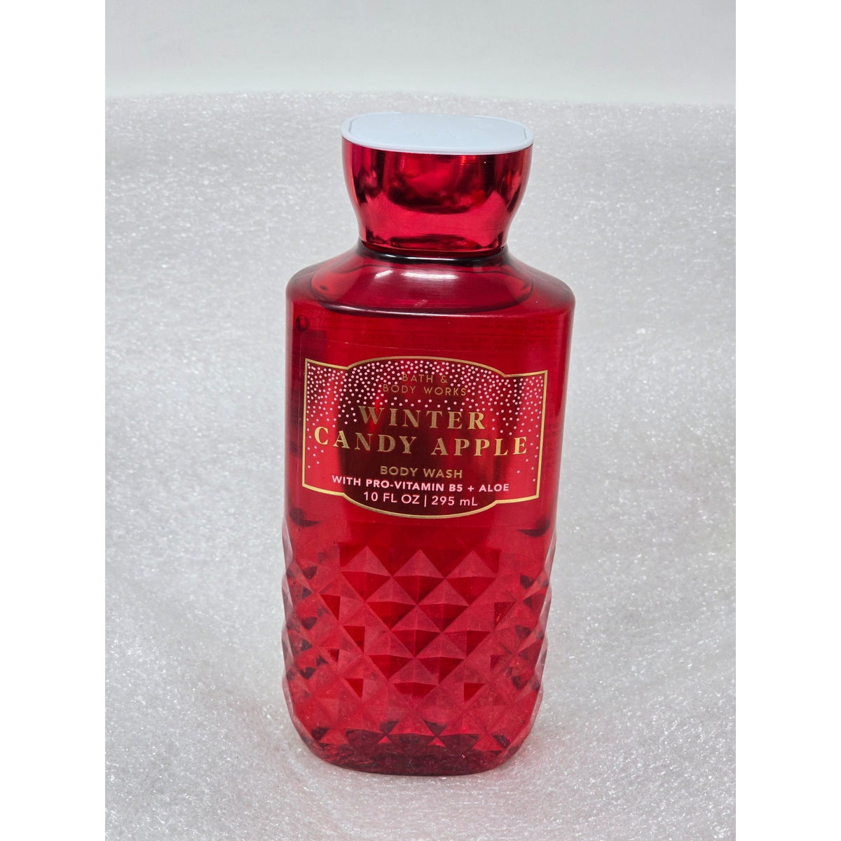 Bath & Body Works Winter Candy Apple Body Wash 10 oz With Pro-Vitamin B5 & Aloe